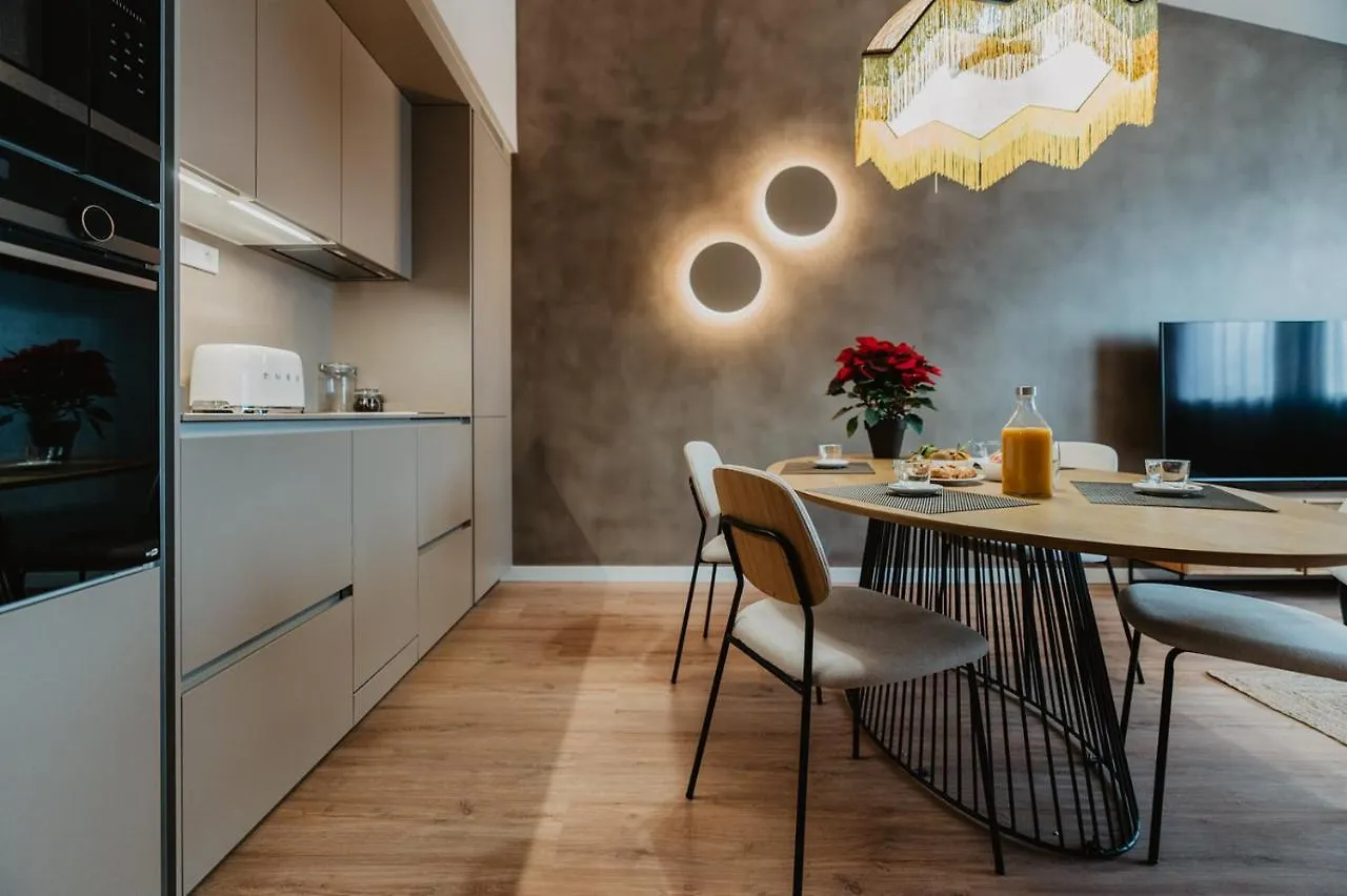 Petit Luxe Volta Atic Apartment Terrassa